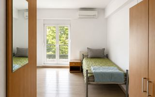 Vand pensiune angajati 15 camere strada Mures - Poză 3