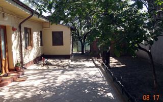 De vanzare  - casa cu 4 camere,  900 mp teren  - str. Razboieni. - Poză 2