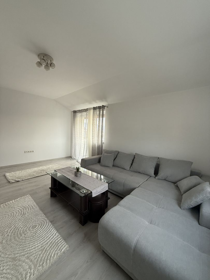 Apartament modern cu 2 camere, Calea Cisnădiei - Poză 1