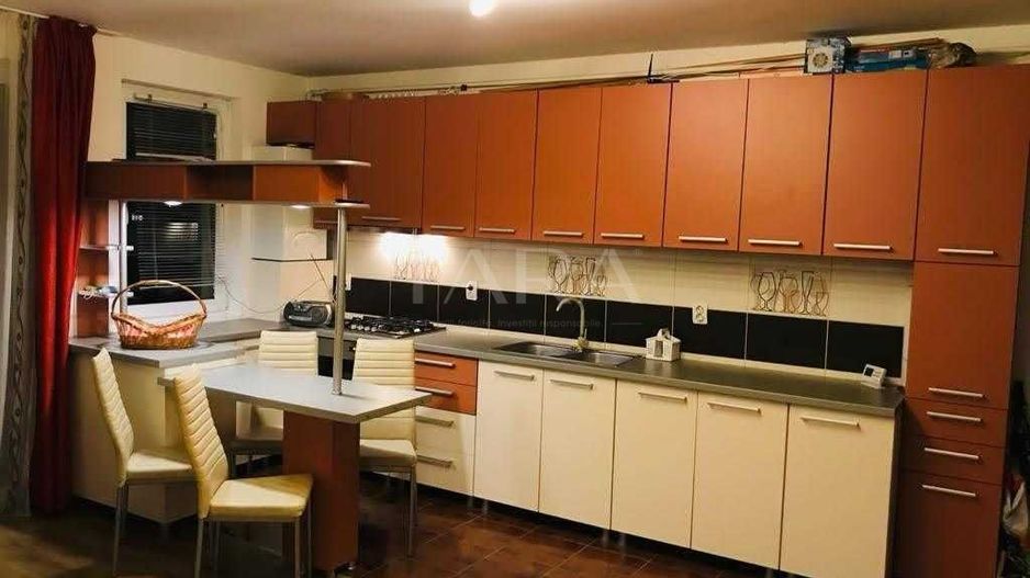 Apartament cu 3 camere, parcare cu CF, balcon 10 mp, zona Eroilor. - Poză 4