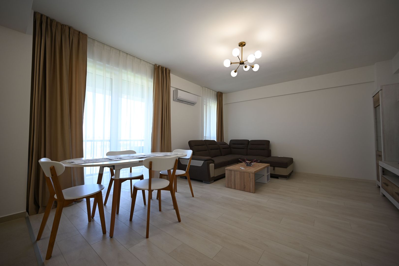 Apart. cu 2 camere, parcare subterana , Aradului - Poză 4
