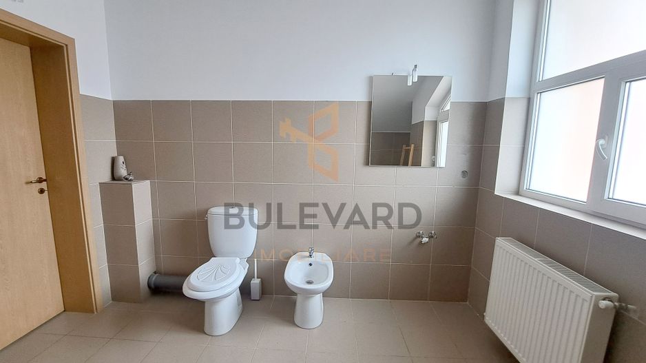 Apartament 4 camere 128 mp utili, centru Floresti - Poză 19