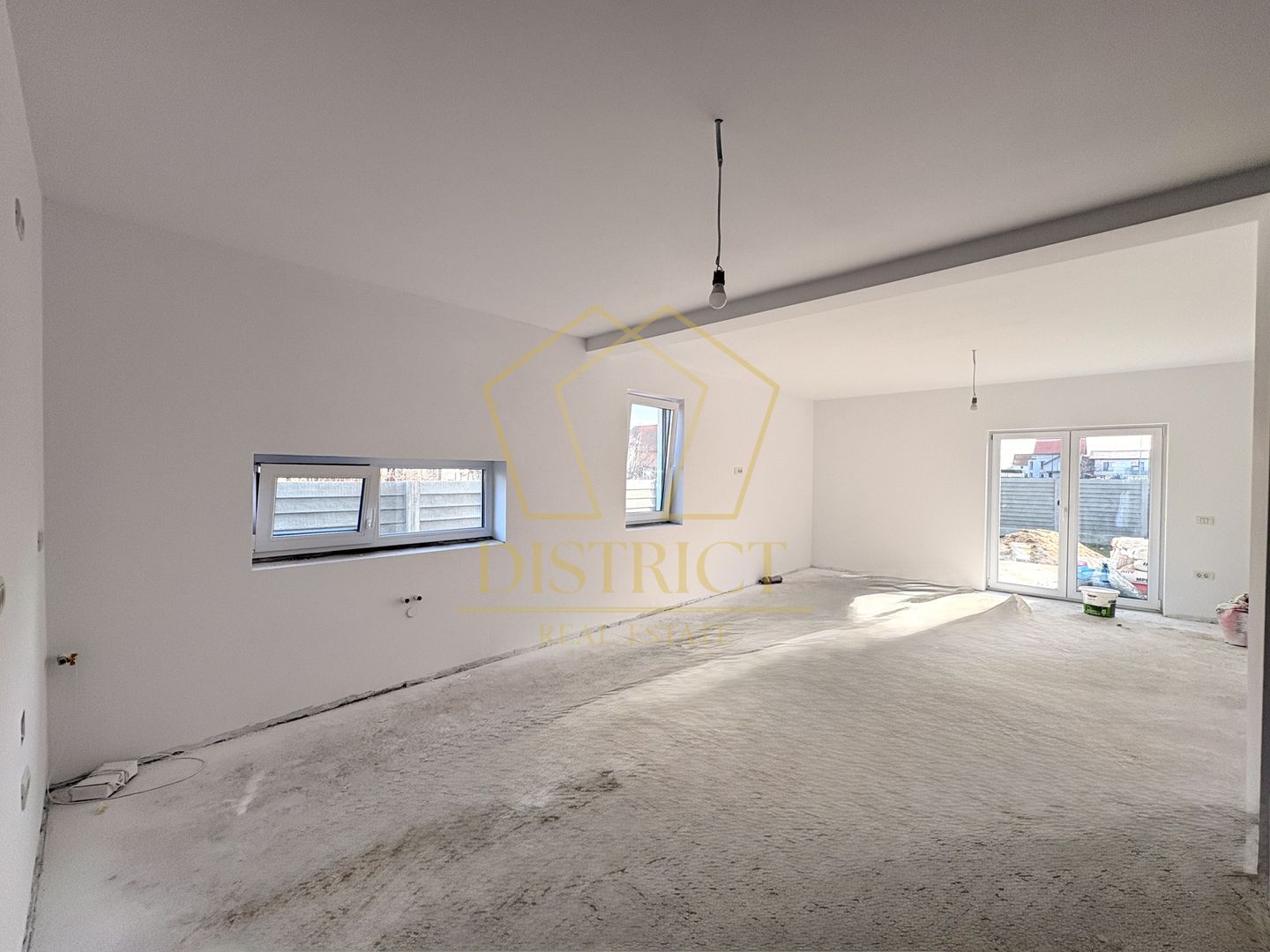 Duplex modern cu 4 camere si dressing | Mosnita Noua | ESO Petrol - Poză 2