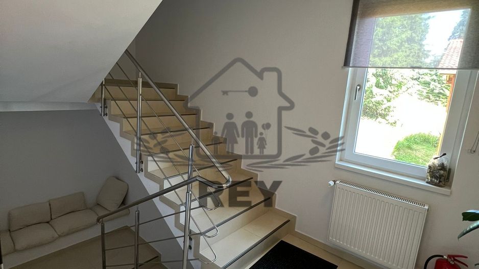 Casă de vacanța / Vilă în Păltiniș cu piscina acoperită și încălzită - Poză 17