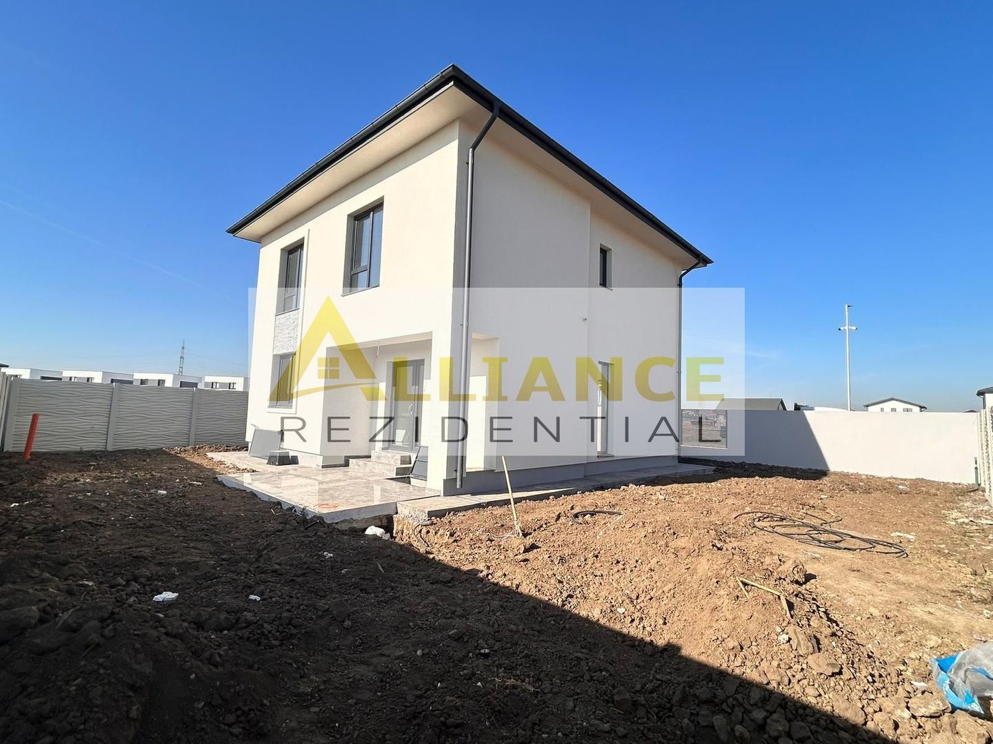 Casa Individuala de vanzare - Teren 350 mp | 4 camere - 3 bai - Poză 5