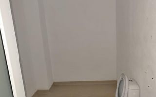Spatiu de inchiriat central Baicoi - Poză 8