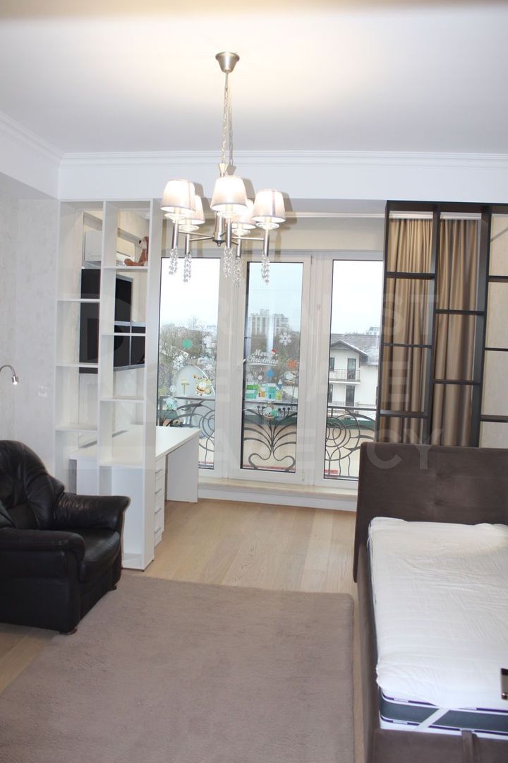 Chirie, apartament, 3 camere, Strada Alexandru Bernardazzi, Centru - Poză 2