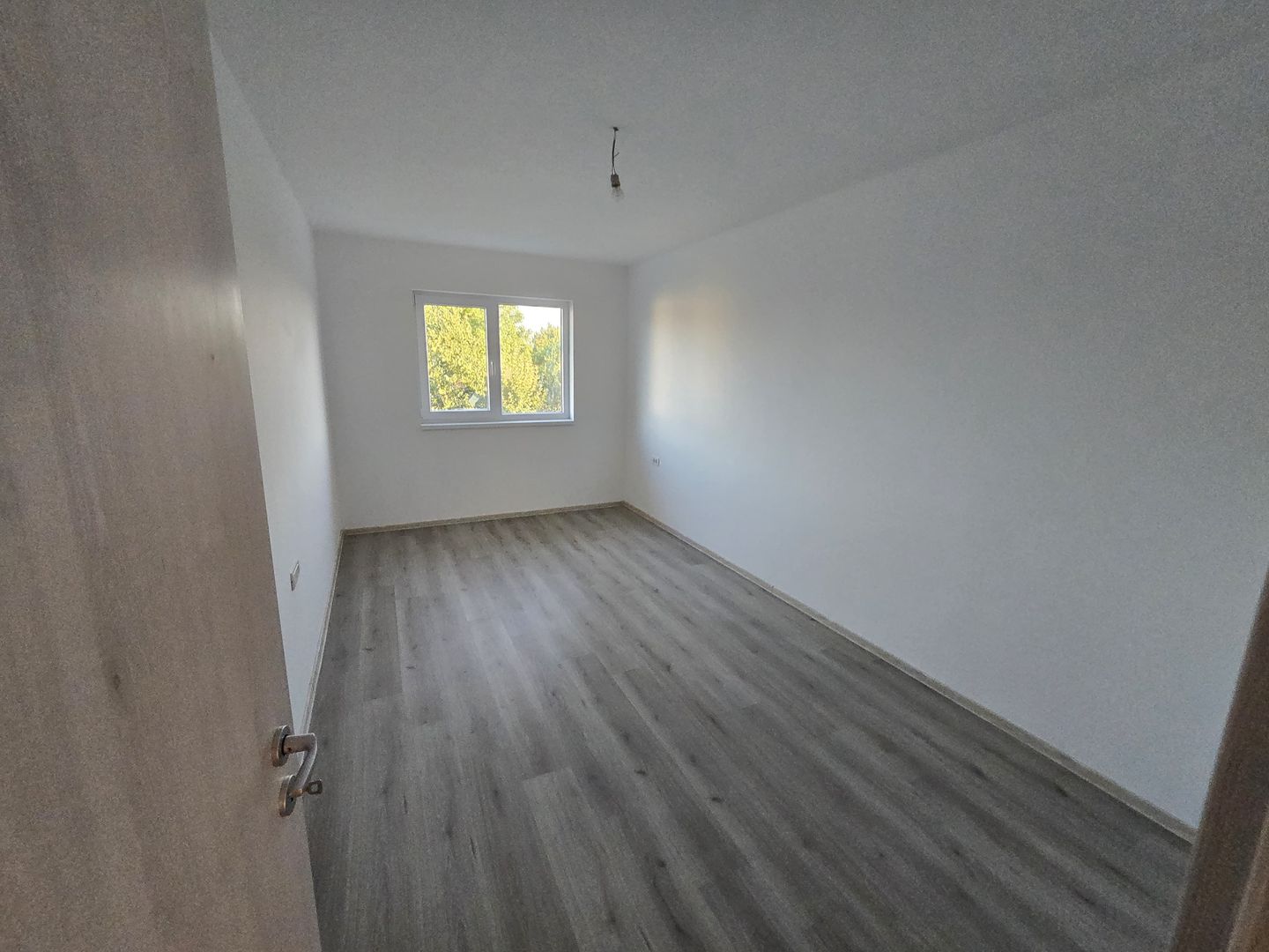 Sanandrei, Drum Asfaltat, Teren Generos, Buc Separata, 3 Dor, 2 Bai, dressing - Poză 14