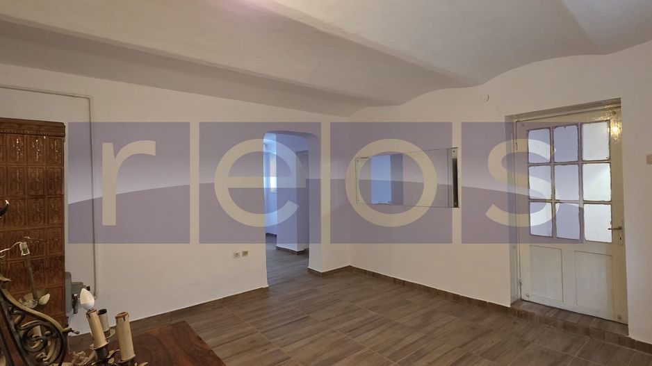 VANZARE 2 CAMERE  DEMISOL - POLONA - Poză 2