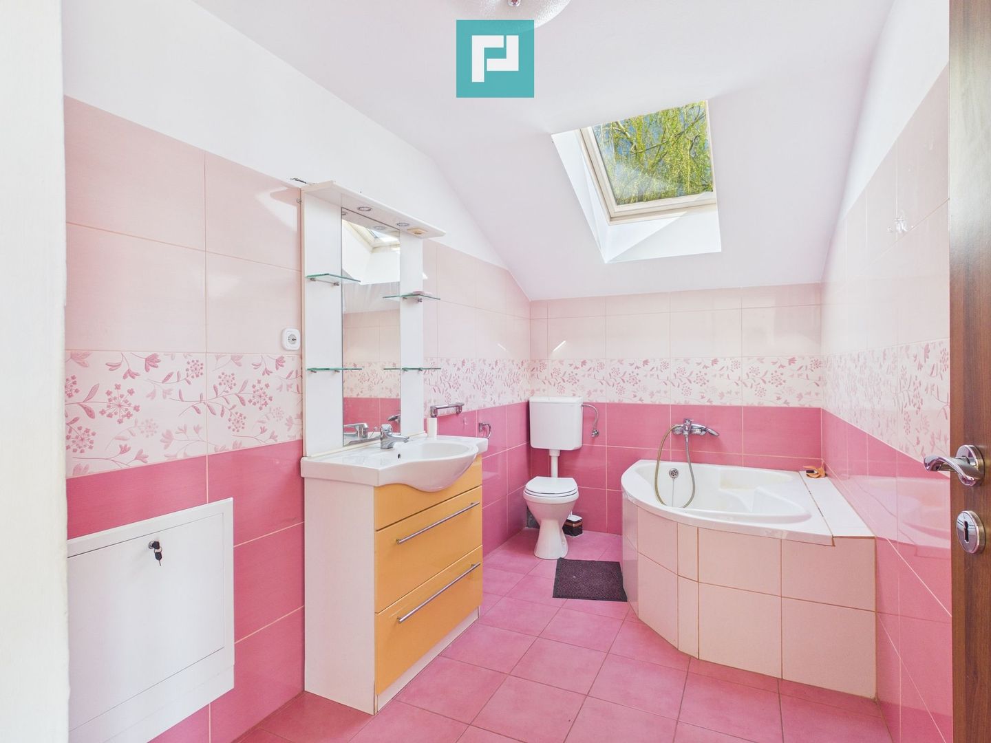 Casă individuală de închiriat – Moșnița Nouă - Poză 22