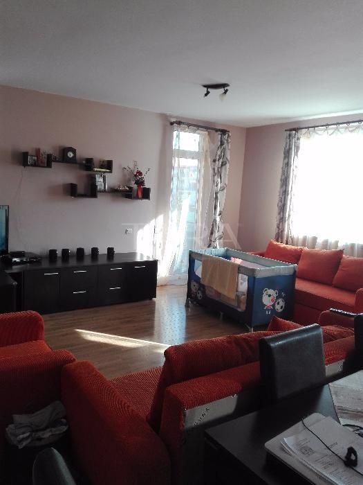 Apartament cu 2 camere de vânzare, Floresti - Poză 3
