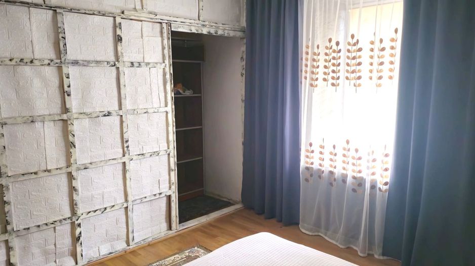 Apartament cu 2 camere, 70 mp -  Casa - zona centrala - Poză 13