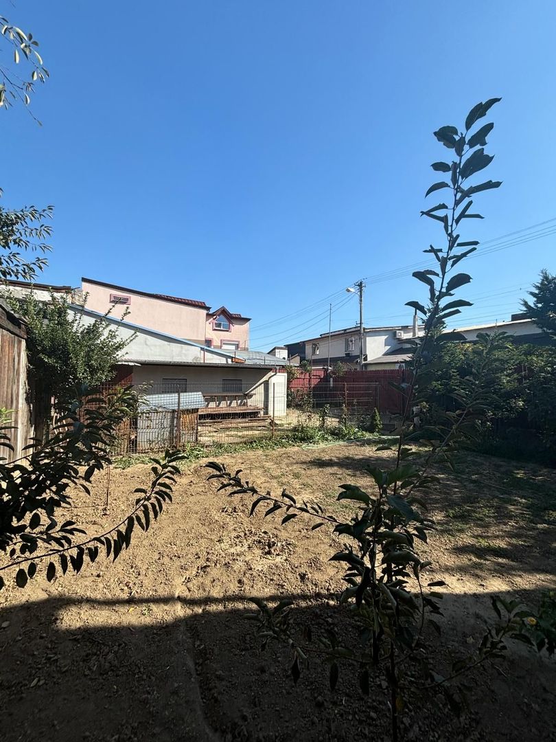 Teren  Auchan Vitan T226 - Poză 5