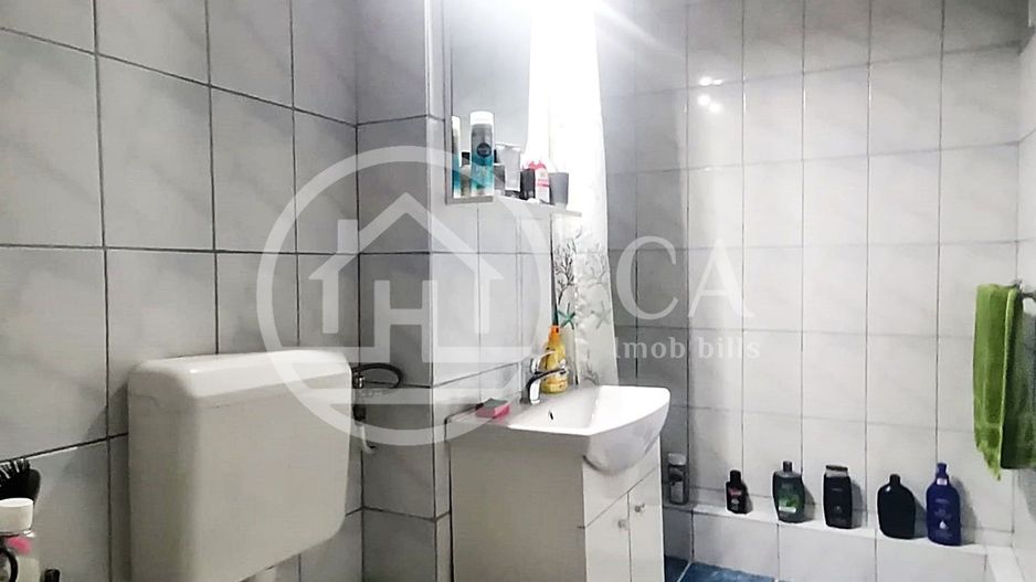 Apartament de vânzare cu 4 camere în zona Iosia, Oradea - Poză 13