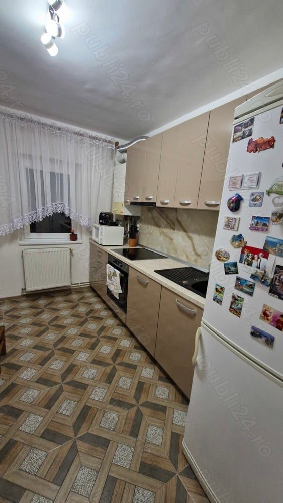 Vând apartament - Poză 2