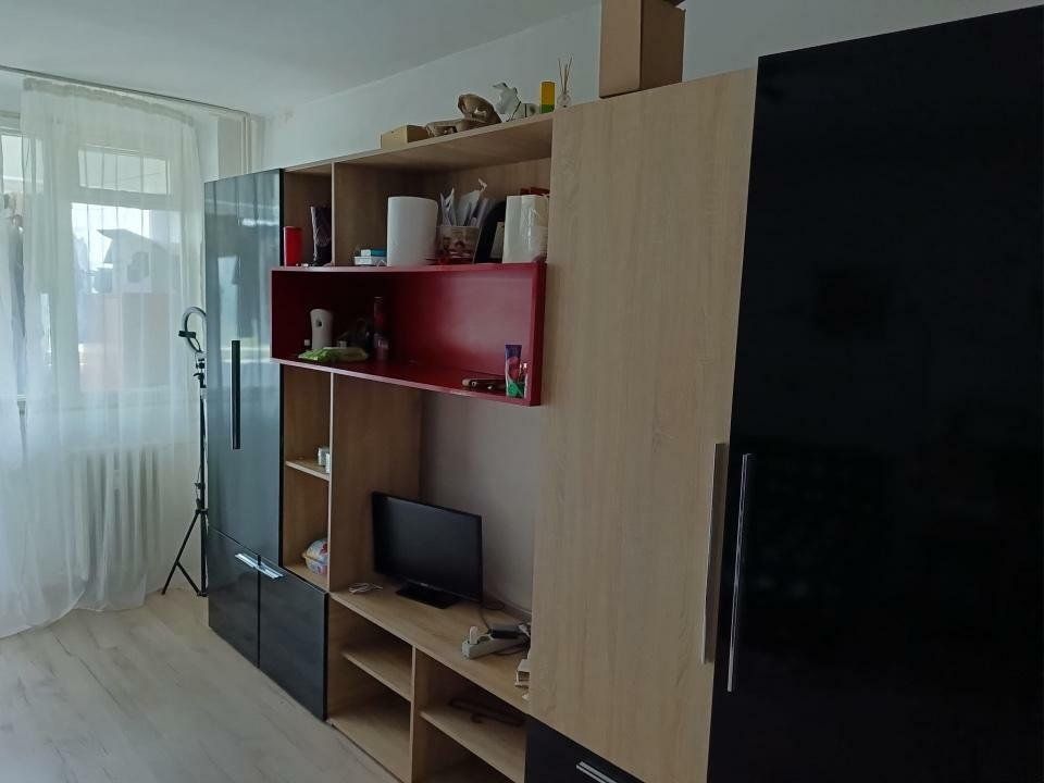 Vanzare garsoniera Titan- Minis - Poză 1