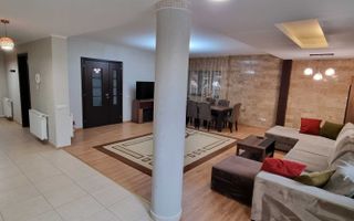 VILA INDIVIDUALA CU PISCINA SI GRADINA SPATIOASA IN ZONA PIPERA - Poză 2