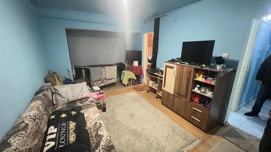 1 camera zona Bucovina 4 ap pe nivel baie cu cada - Poză 1