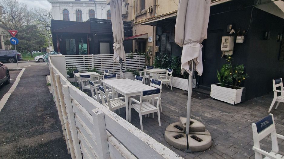 Spațiu Comercial de Închiriat – Ideal pentru Restaurant – Unirii, București - Poză 2