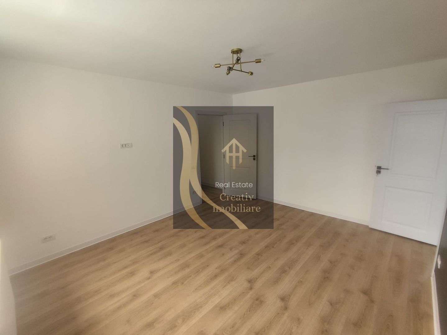 Apartament 3 camere statia de metrou 1Mai/Calea Grivitei - Poză 2
