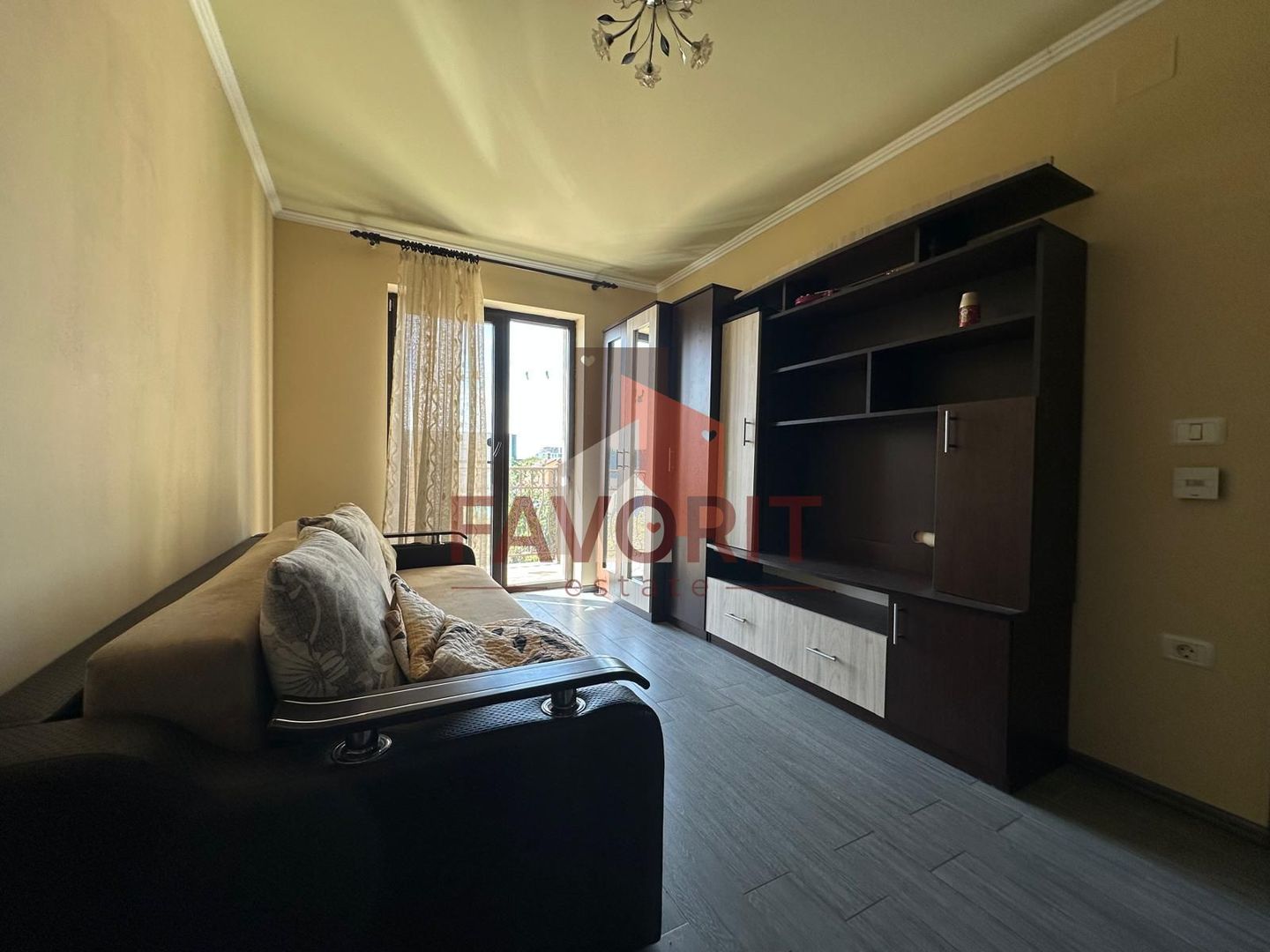 2 camere | bloc nou in oras | centrala proprie | etaj intermediar | - Poză 9