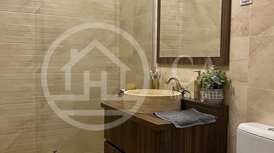 Apartament cu 3 camere de vanzare in Luceafarul Oradea - Poză 7