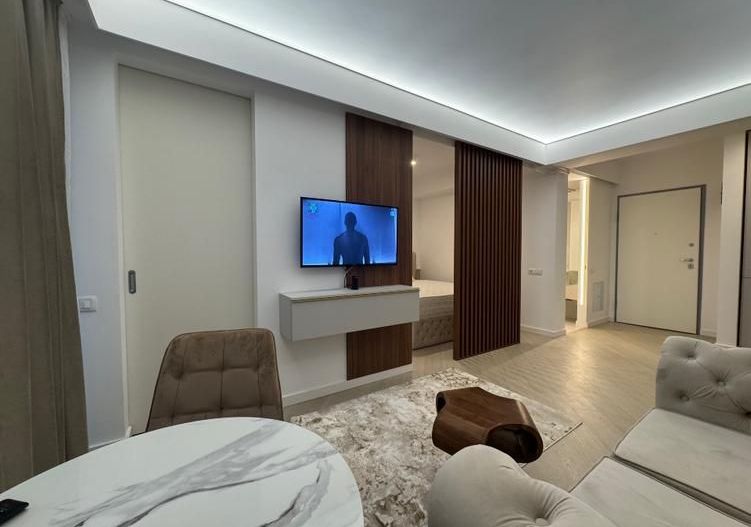 First Rental | Cortina North - Pipera | Studio - Poză 14