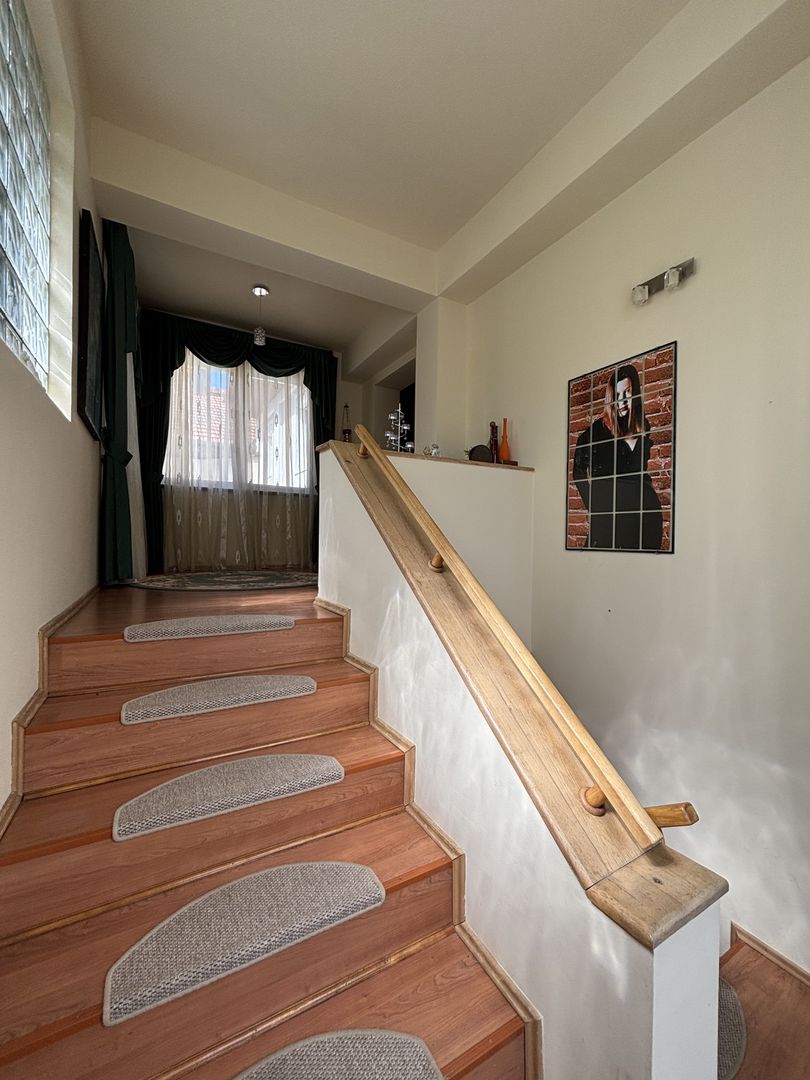 Apartament privat la casa la 5 minute de Piața Victoriei - Poză 46