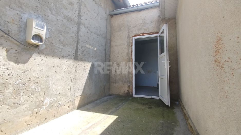 Locuință de 74 m² în Chetrosu, aproape de traseul R2 – potrivită de amenajare după propriul gust - Poză 3