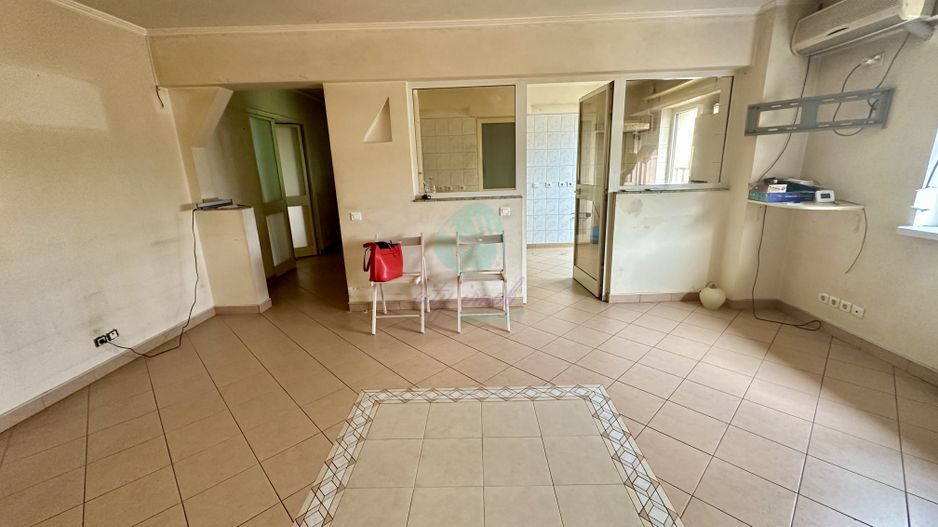 4 camere decomandate Cal Calarasilor - Poză 3