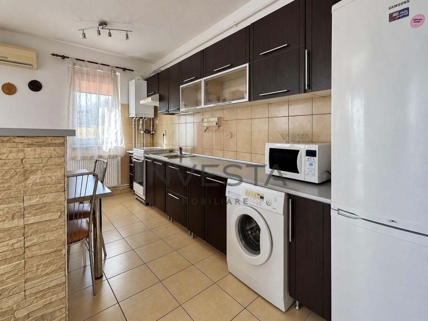 Apartament cu 2 camere si parcare subterana, zona Buna Ziua - Poză 3