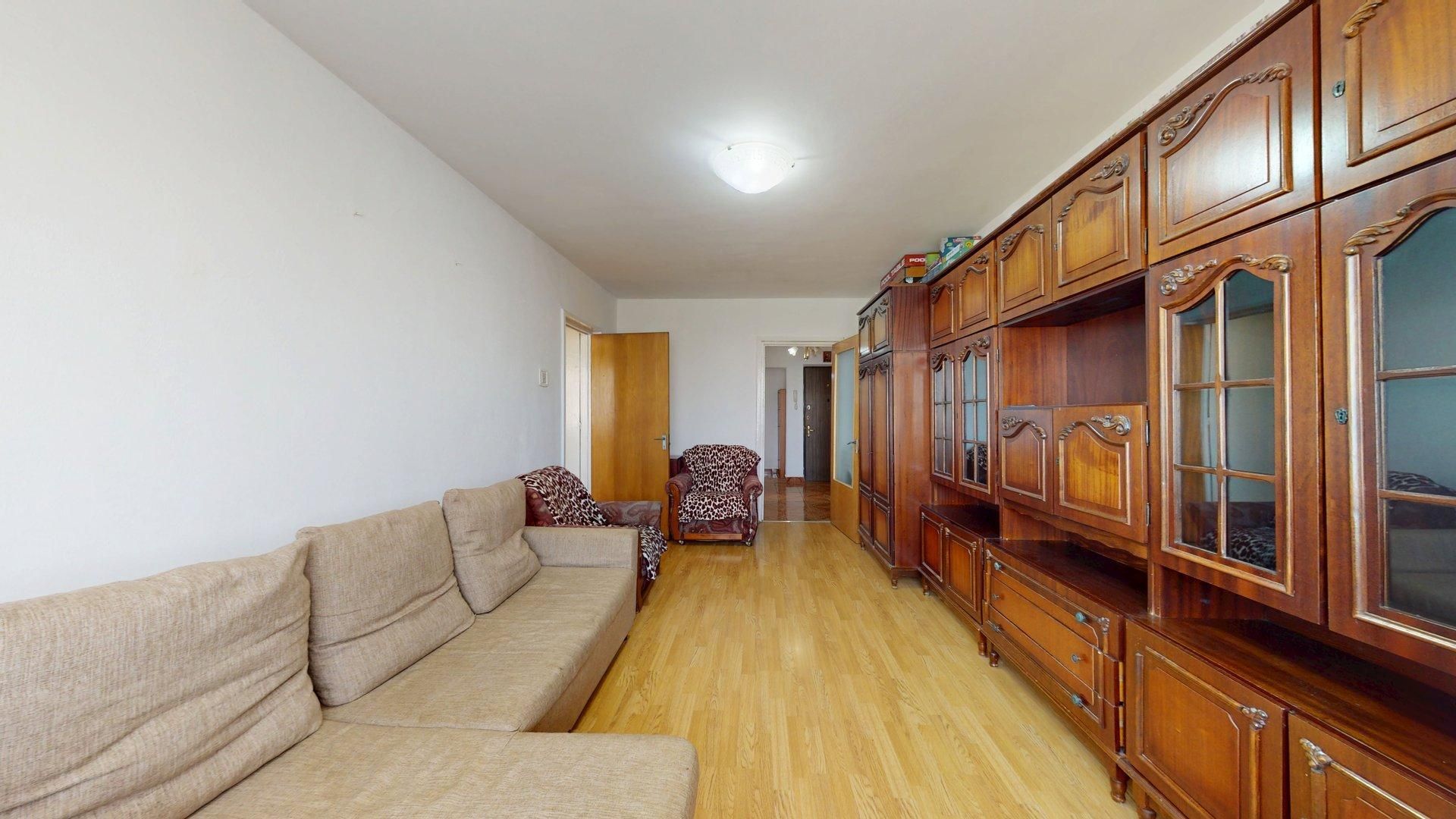 5 min Metrou Crangasi Apartament 3 camere - Poză 1