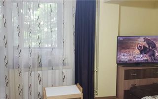 Apartament 2 camere Calea Dorobantilor etaj 1 cu centrala - Poză 7