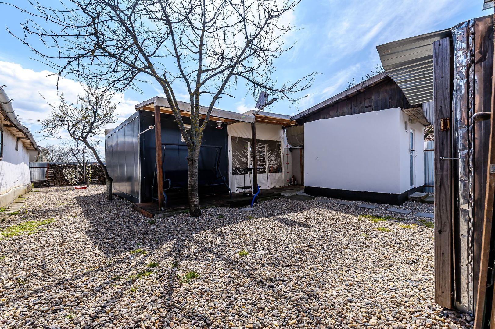 PRET NOU! Casa - tip container - Teren 1987 mp - Turnu - COMISION 0% - Poză 4