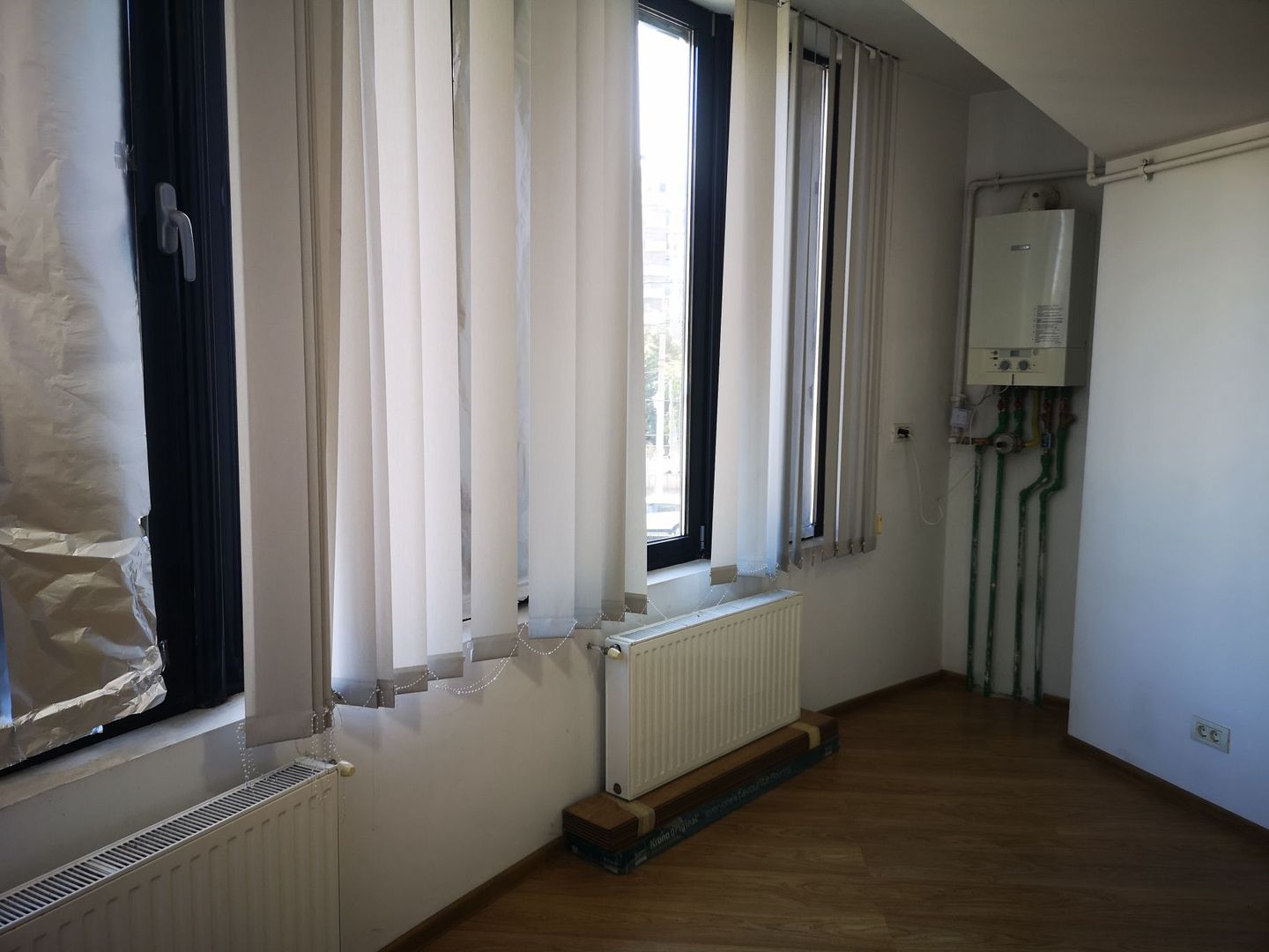 Birou Sincai - Poză 8