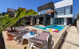 Ready to move  |  Vila premium cu piscina și jacuzzi încălzite - Poză 68