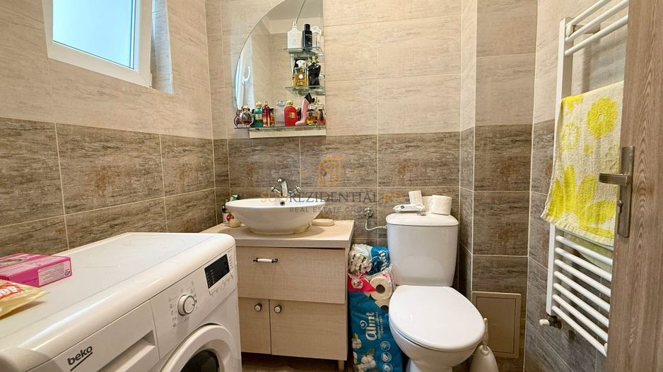 Vila insiruita mobilata si utilata / 4 camere/ 3 Bai / Curte proprie - Poză 7