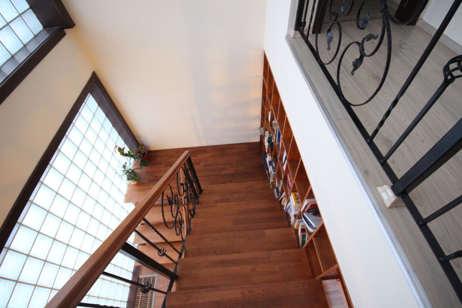 Calduroasa si primitoare - Poză 27