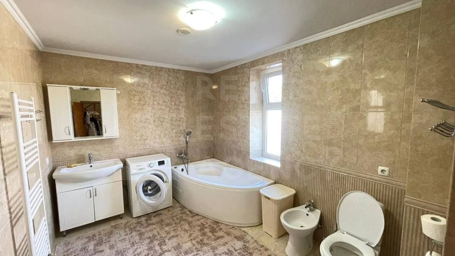 Chirie, casă, 4 camere, strada Ştefan Neaga. - Poză 25