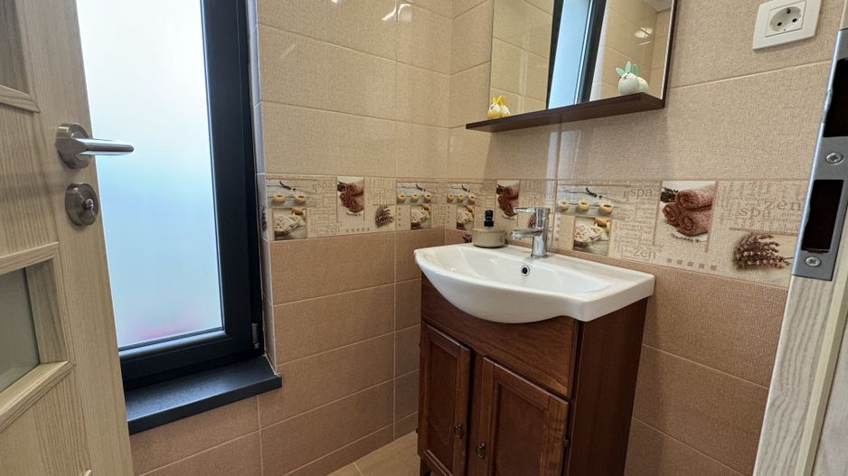 Vilă modernă de vânzare în Cristian | Construcție 2019 | Teren 500 mp - Poză 11