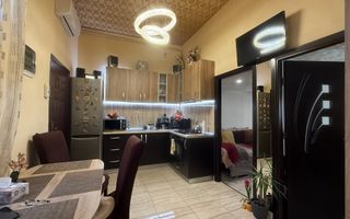 Apartament cu 2 camere decomandat in Centrul orasului str Horea nr 2 - Poză 1