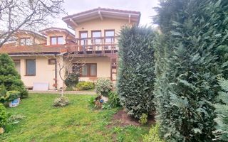 CASĂ DE VÂNZARE ÎN SIBIU ZONA PIAȚA CLUJ PRETABILĂ 2 FAMILII - Poză 1