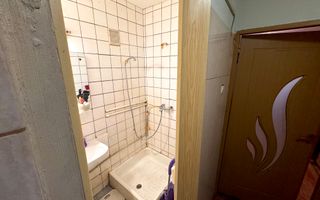 Garsoniera de vânzare | Strada Lacramioarei - Poză 6