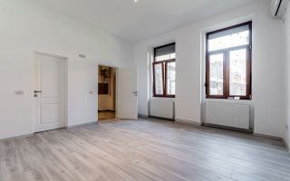 Locuință în centru | renovat | gata de locuit | Parcul Reconcilierii - Poză 2