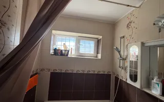 2 camere,  parter inalt, Valea Rosie - 105 000 Euro - Poză 12
