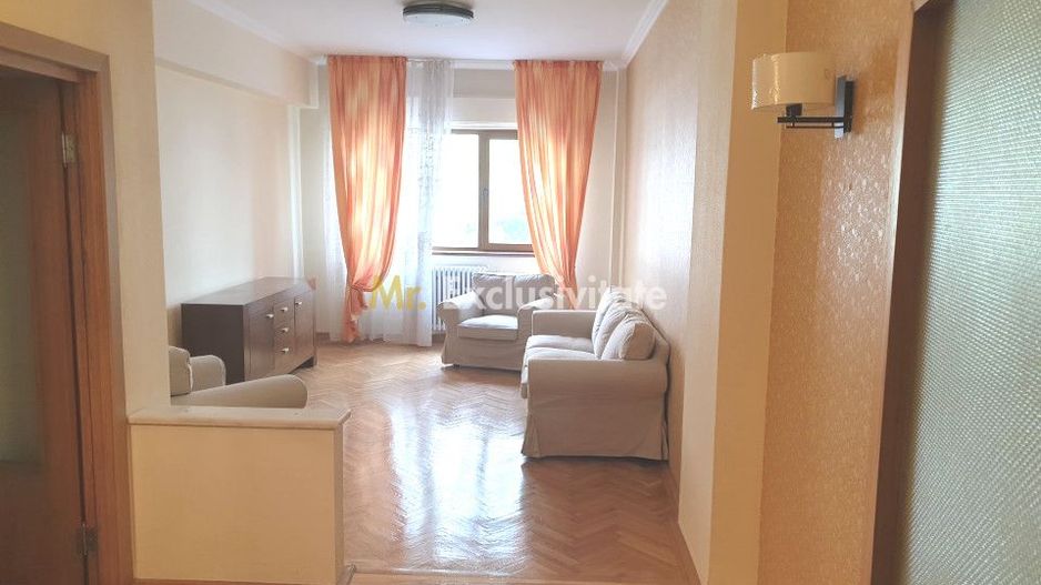 Un frumos apartament de inchiriat vizavi de teatrul Metropolis - Poză 1
