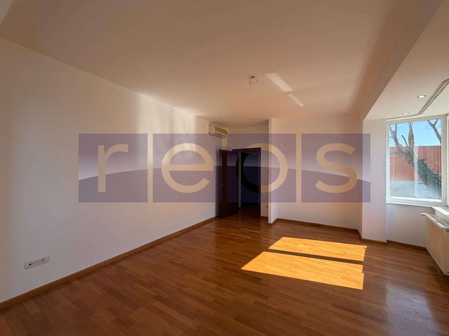 INCHIRIERE APARTAMENT DEOSEBIT 4 CAMERE | PARCUL VERDI | 160MP | LUX - Poză 15