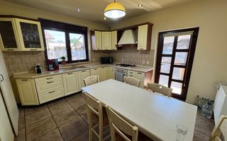 Casă spațioasă, 6 camere, teren 947 mp – Giarmata Vii, comision 0 - Poză 6