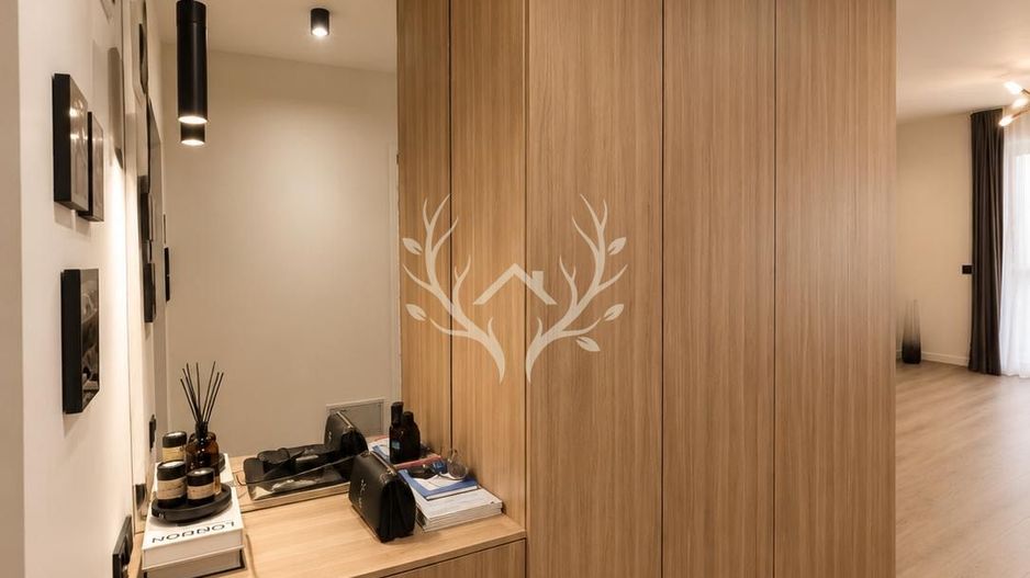 Apartament cu 3 camere si terasa de 82 mp - zona Vivo Floresti - Poză 9