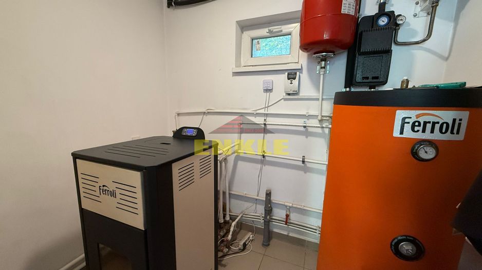 De vanzare casa P+M, zona Tulbureni, constuita in 2020 - Poză 14